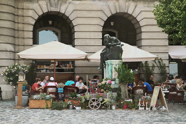 A Breakfast in Budapest and Some Smoothies